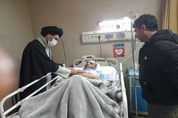 امام جمعه کاشان از مجروح حادثه تروریستی شیراز عیادت کرد